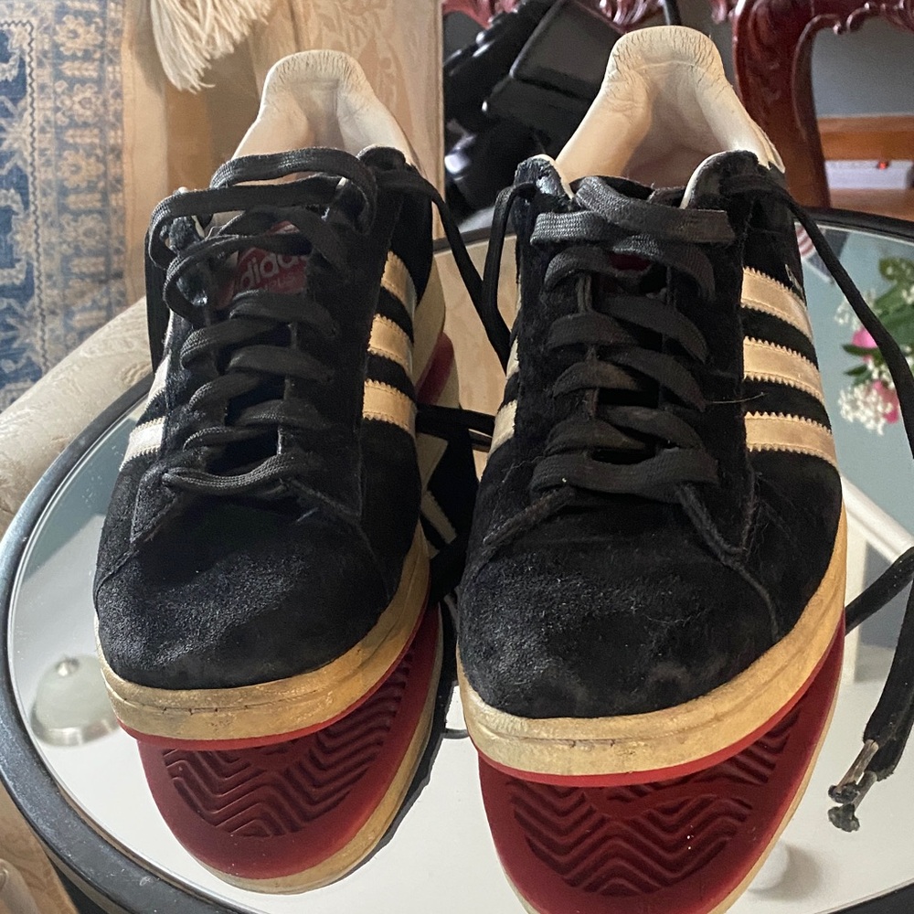 Vintage’s Adidas Men's Black and White Sneakers with Red Soles